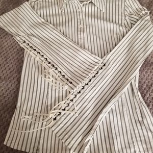 Ladies grey,/black/white stripe blouse